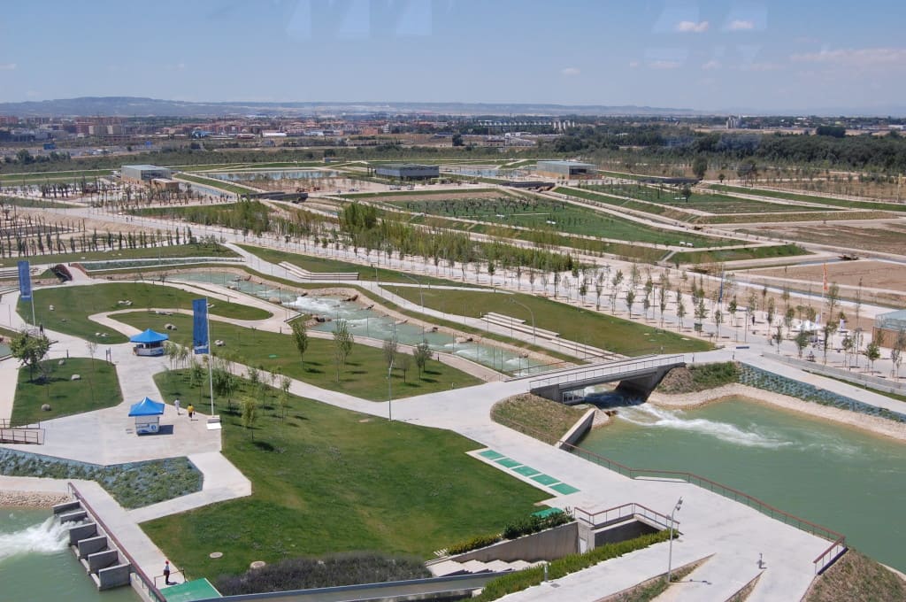 General view of the park Luis Buñuel