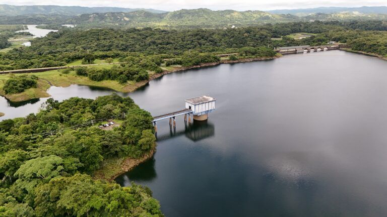Smart water management for resilient urban infrastructure